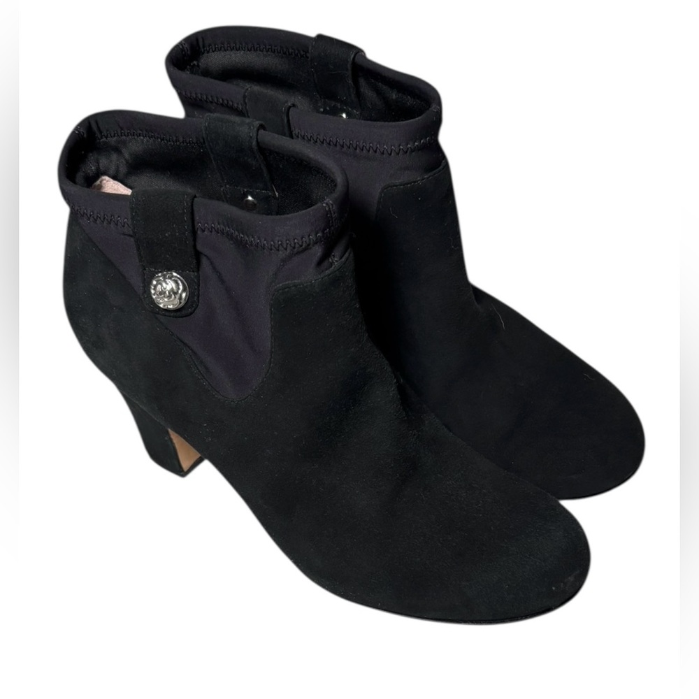 Taryn Rose Elegant Black Ankle Boots Size 8